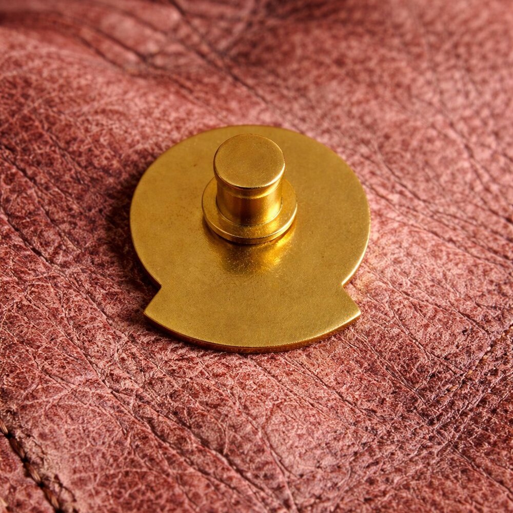 Mary Kay Cosmetics Skin Care Specialist Vintage Lapel Pin View 2